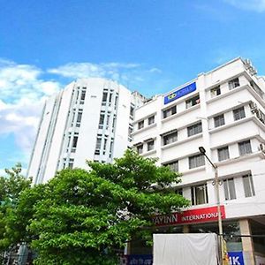 Fabhotel Stay Inn International - Nr Sealdah Station